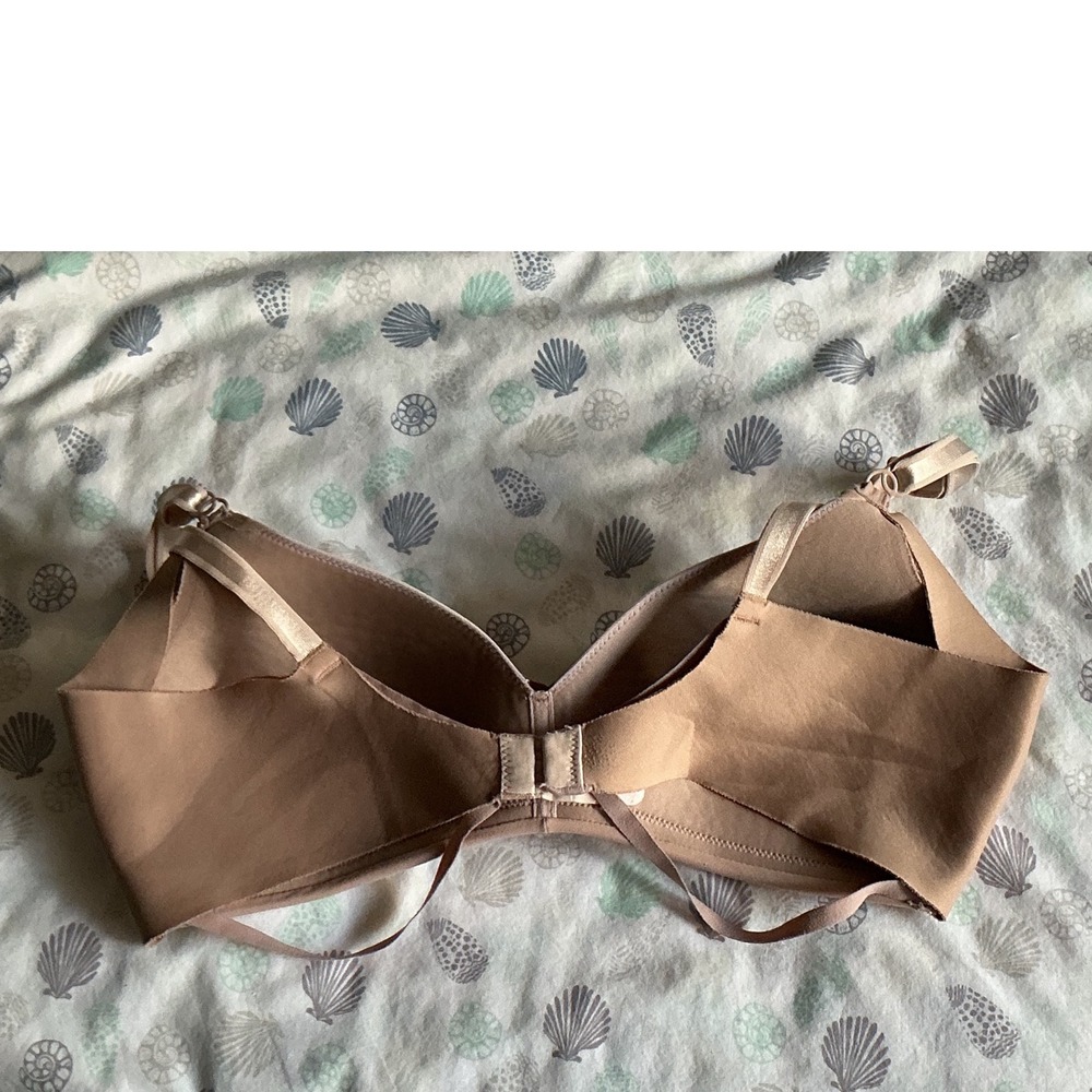 Warners No Side Effects Wireless Bra Womens 34C Tan Good Side Smoothing 01056 - Picture 2 of 13